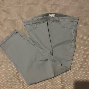 Orvis olive green women’s Casual Pants size 16‎